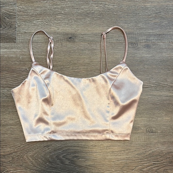 Forever 21 Tops - forever 21 crop top